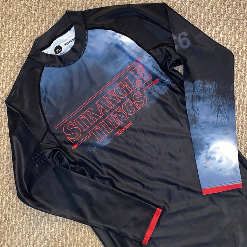 Strangle Things Jiujitsu Rash Guard Sz XL RETIRED!! Great Condition